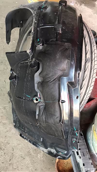 我觉最搞笑就这个前轮拱隔音棉哈哈哈哈哈哈哈哈这么块当真意思意思