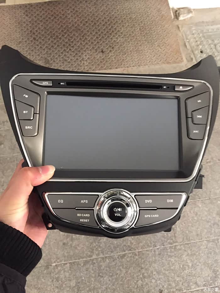 收朗动原车导航