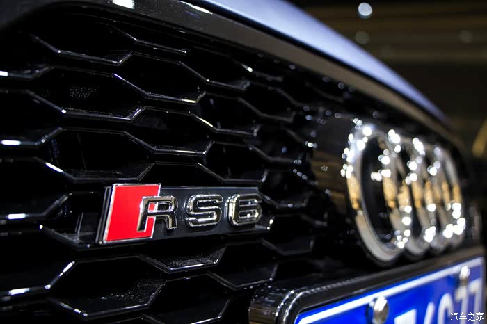 rs6 独特logo