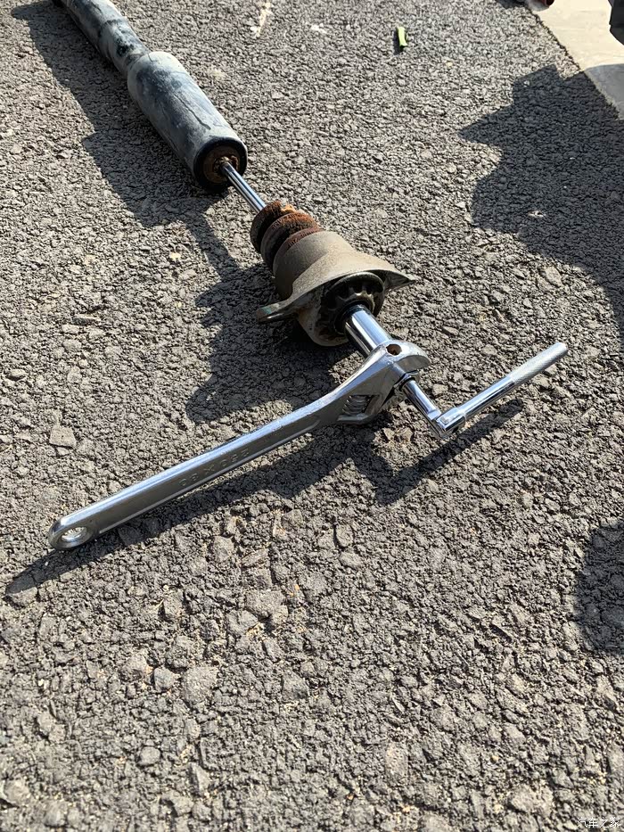 13-19款大众捷达后轮减震胶diy更换