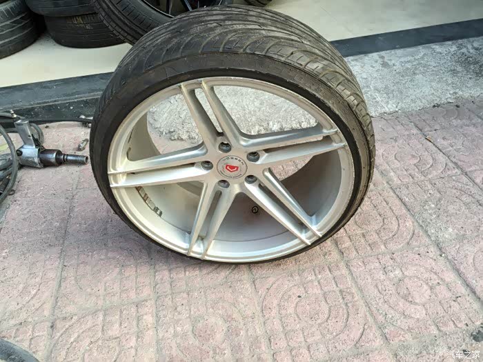 【图】出沃森19寸,9.5j,包胎包轮毂,_锐志论坛_汽车之家论坛