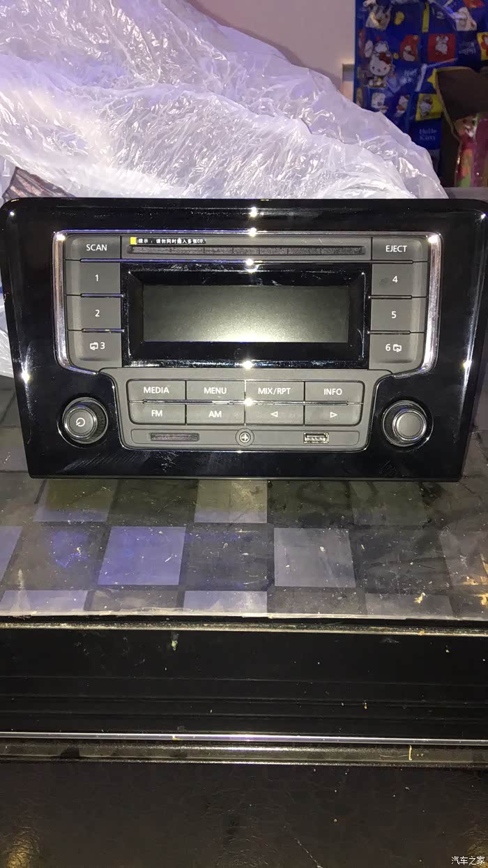 2014款宝来原厂收音机,有需要的请进来看看