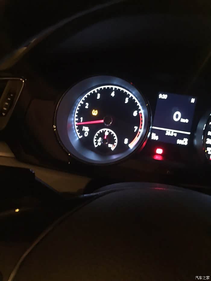 我的右前轮老是报警.