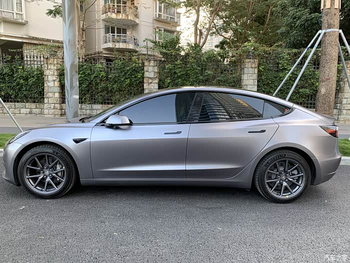 提车2个多月补个毛豆3购车心路历程及改色