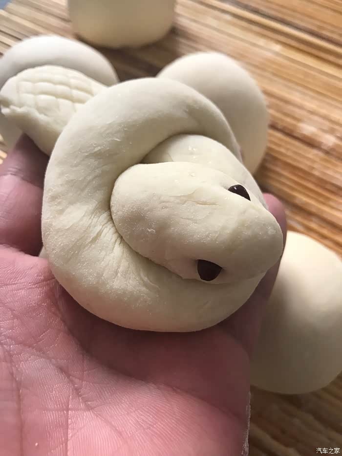 今天不争气我就要蒸馒头