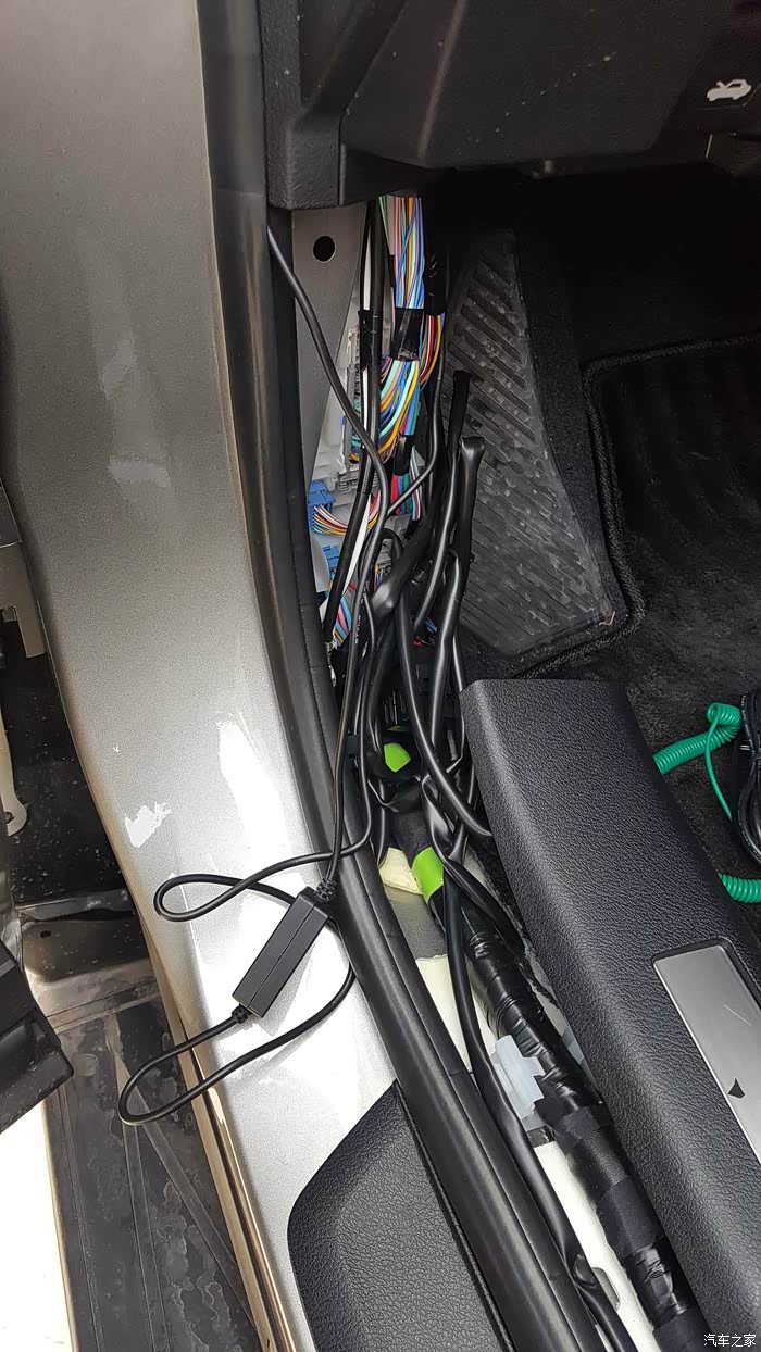 新rx行车记录仪隐蔽布线分享给大家求个精