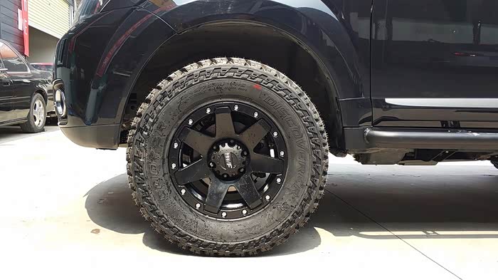 干瘪的钱包丨h5 改装犀牛2寸升高 轮毂 轮胎 速比 侧杠 拖车钩