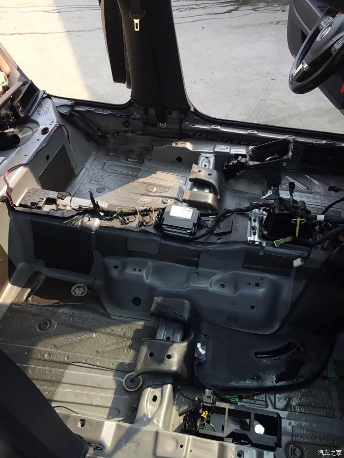 一汽大众cc排水孔问题