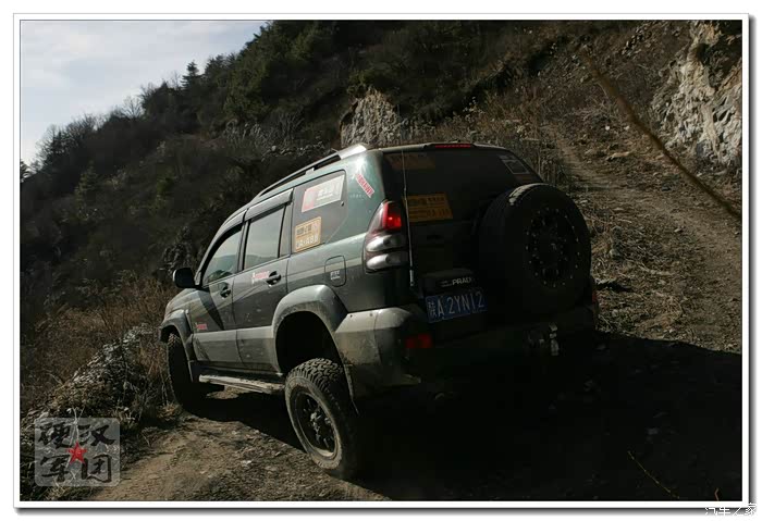 硬汉军团元旦探秘周佛公路寻找逝去的岁月