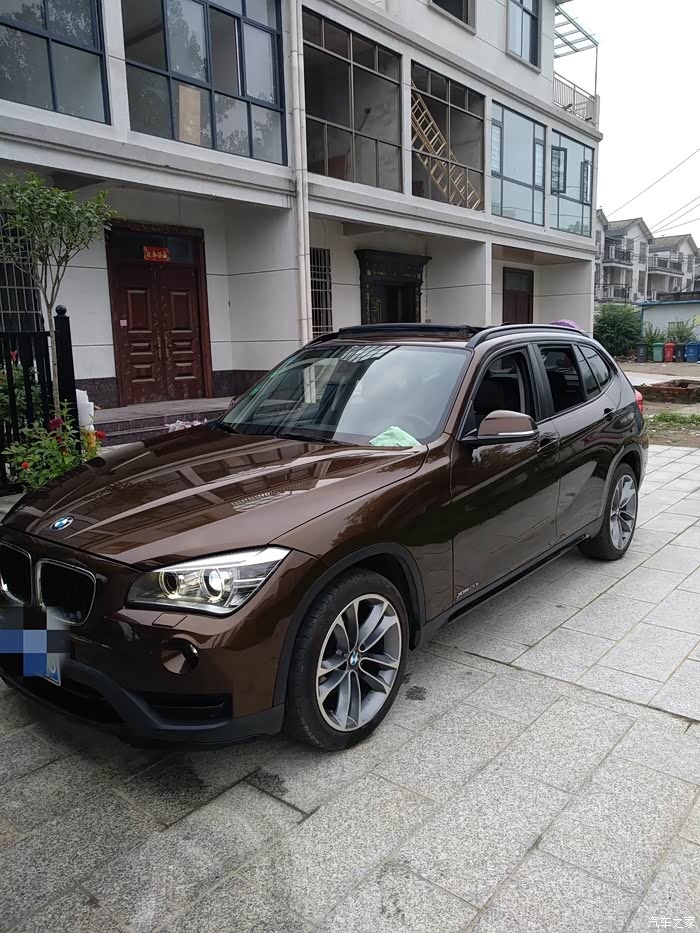 致敬宝马经典x1宝马e84,大钢炮0百提速6.6秒扮猪吃老虎