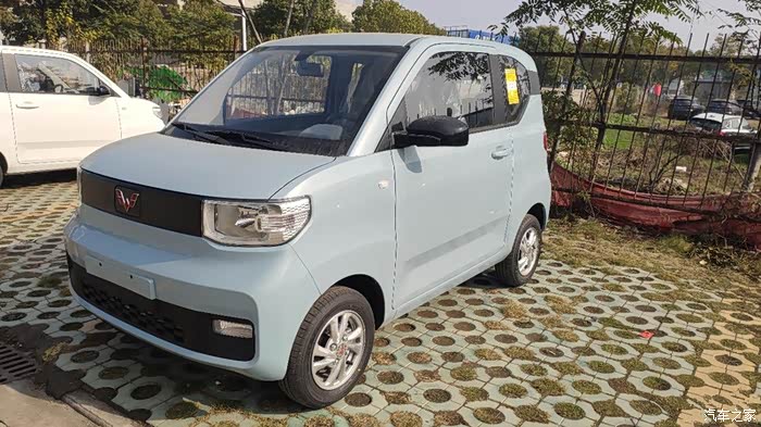 试驾五菱宏光小神车miniev