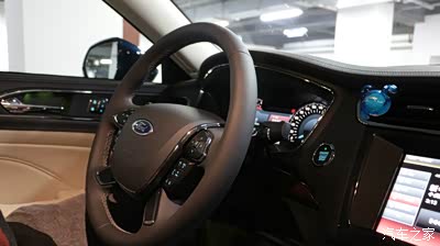 父亲的蓝色至尊taurus titanium!