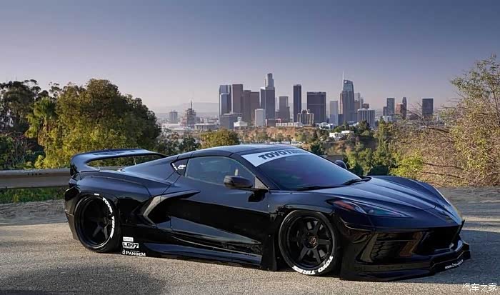 三浦庆再次打造佳作这次以往不同,选了一台美式肌肉车.