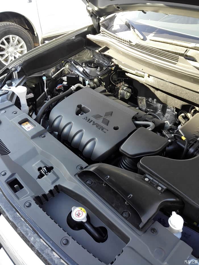 【图】昨天终于看到了我的钛灰2.4精英!_欧蓝德论坛_汽车之家论坛