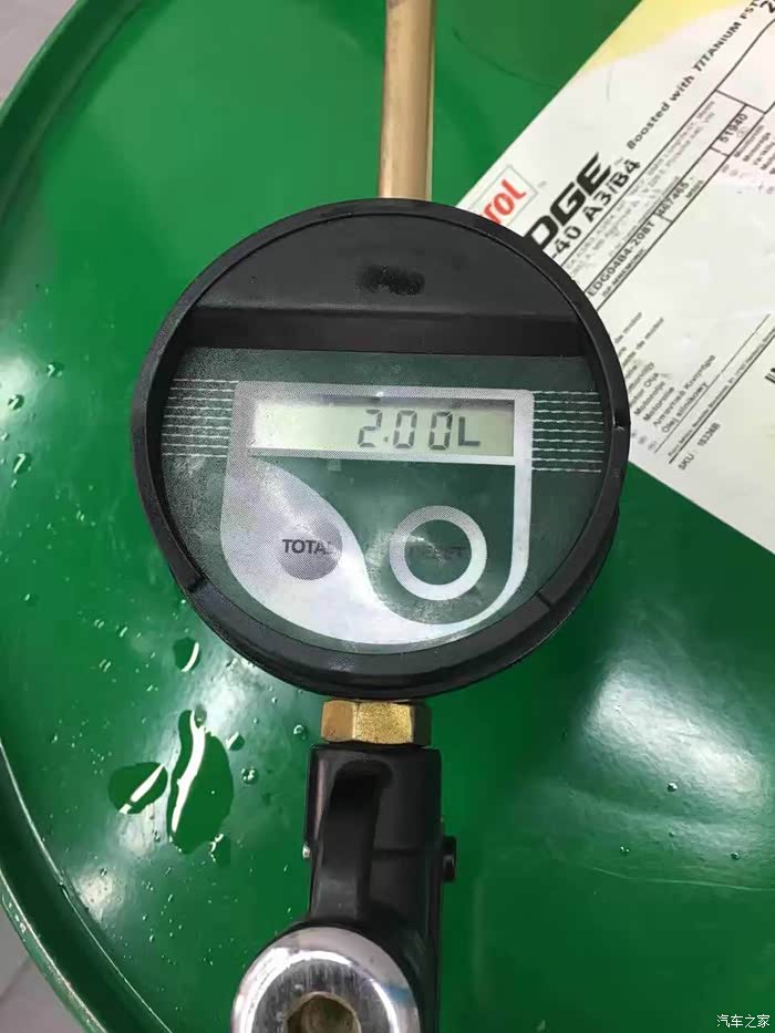 整理的宝马标准机油加注量