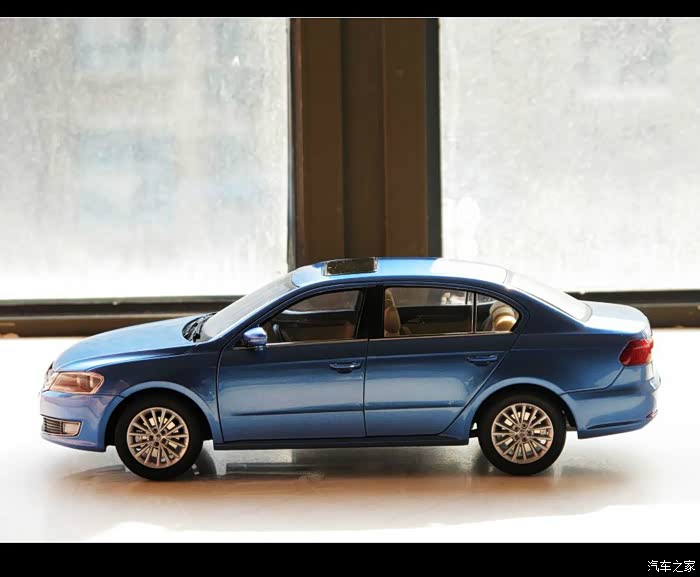 作为上海大众推出的一款全新a级车,lavida朗逸在命名上可谓寓意深刻