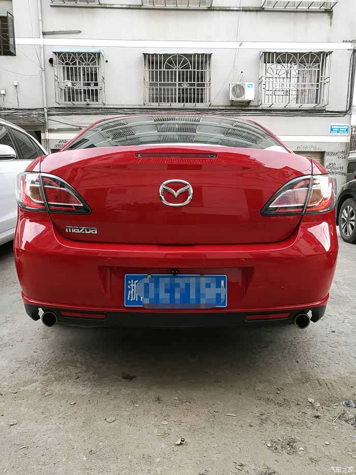 出二手红色睿翼