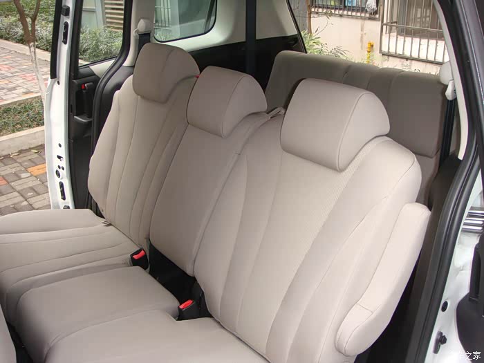 马自达5座椅各种组合模式解锁全