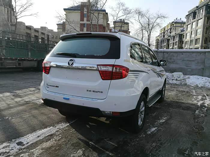 看看我刚提到的福田萨瓦纳越野车车型不错动力杠杠的
