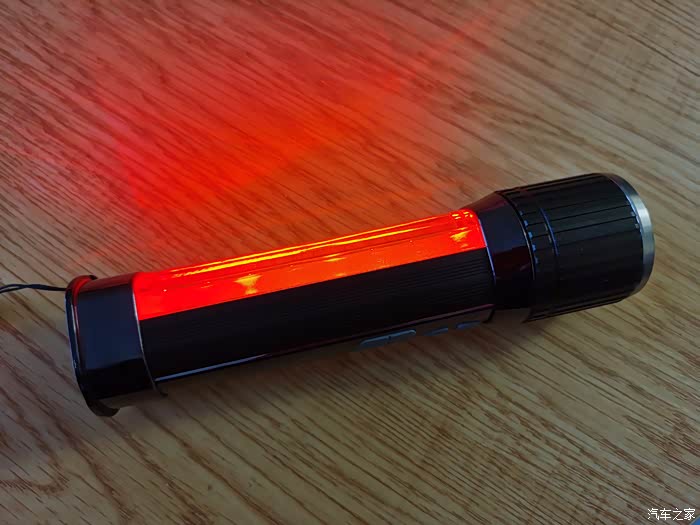 【家家众测】沃尔森智慧x多功能手电