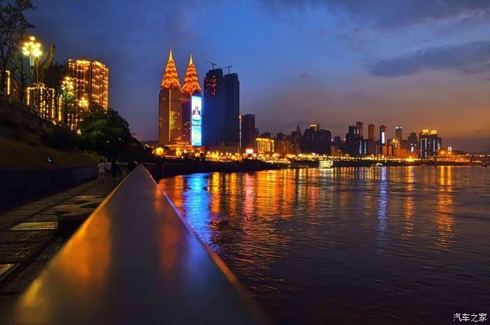 你好2021重庆赏夜景魔幻迷离如梦似幻
