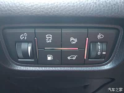 油箱盖按键开启