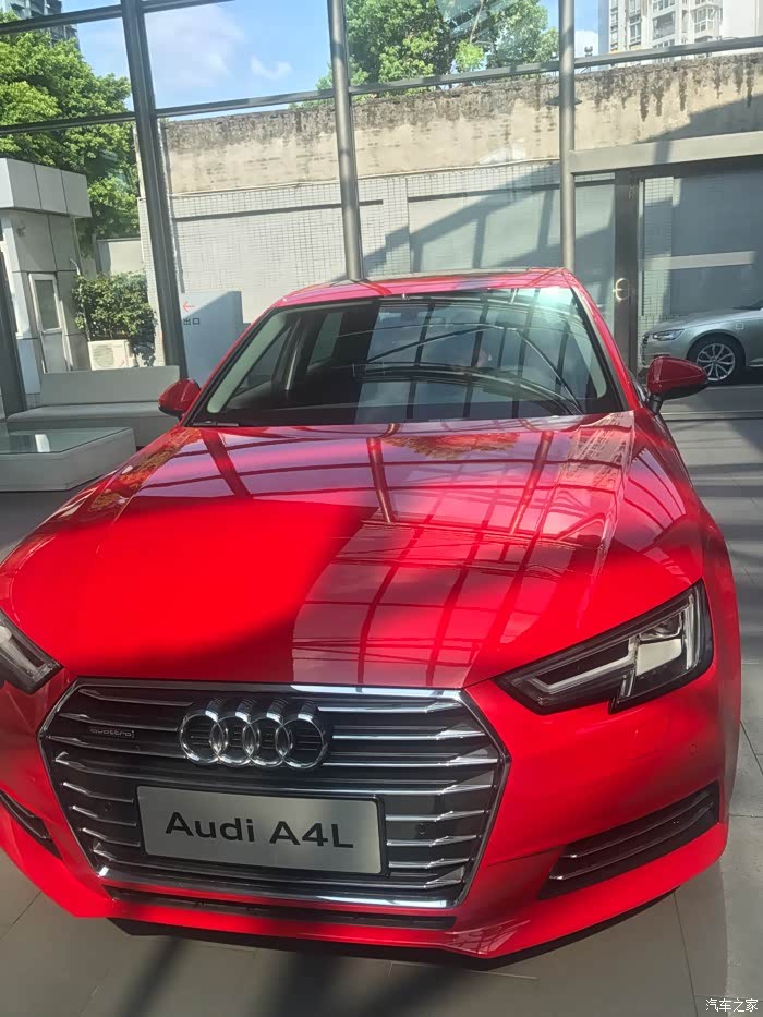 2785 | 回复: 42 奥迪a4l论坛 大家都来说说自己的a4l是什么颜色吧?