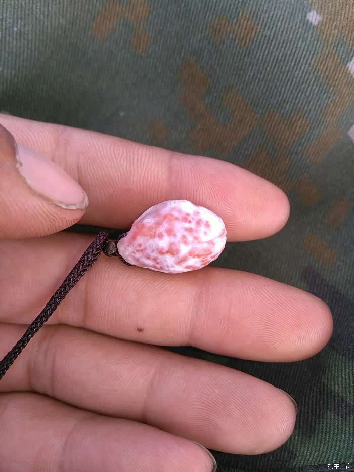 新疆乌尔禾之行满地的玉石玛瑙你没见过的宝石之旅多图