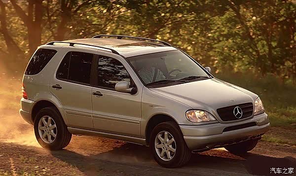 我第一辆"北京奔驰"的车v213 e320l 4matic sport