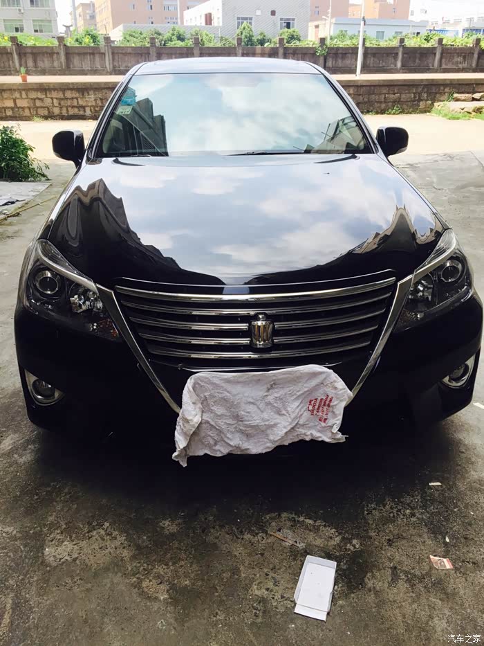 转让13.5代皇冠2.5顶配的匆