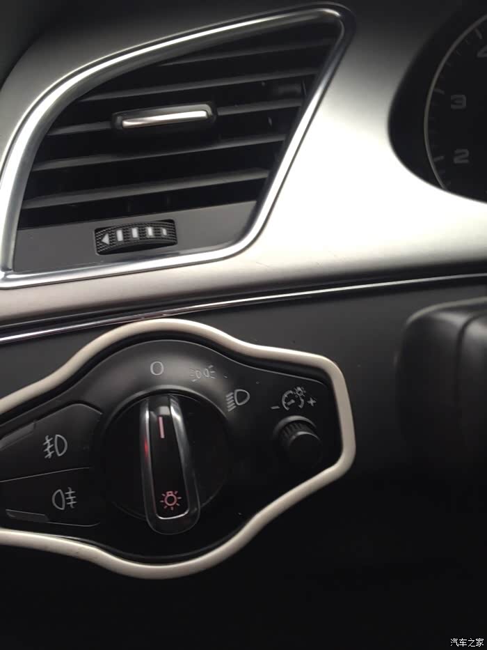 【图】请问a4调大灯在什么地方调._奥迪a4l论坛_汽车之家论坛