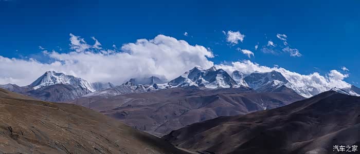 蒙达拉山垭口,海拔5363米,库拉岗日群峰尽收眼底,雄伟壮观