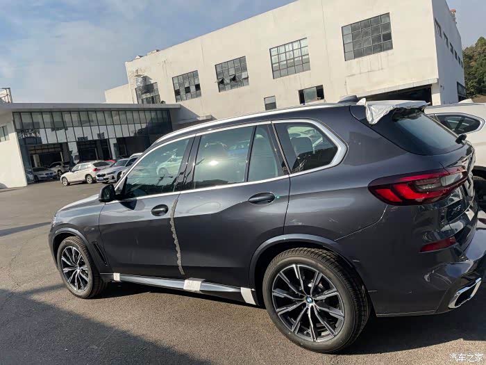 纠结颜色碳黑极地灰