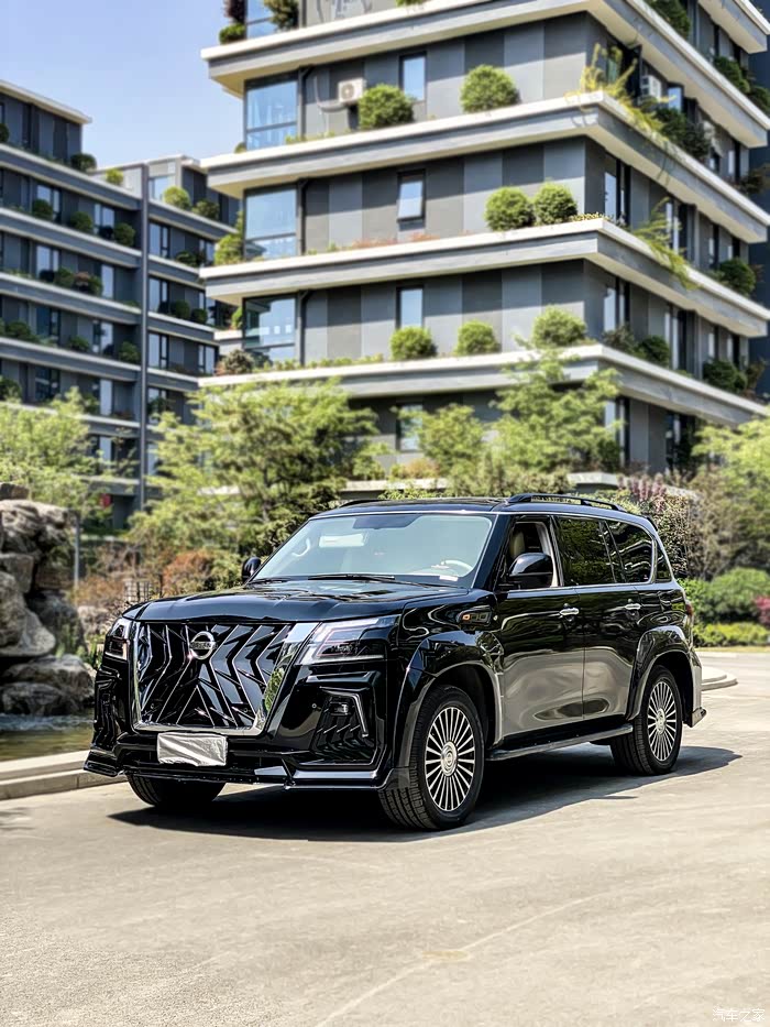 途乐黑鹰包围来了老款新款均可升级