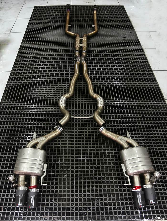 宝马f10m5ak天蝎排气有意进