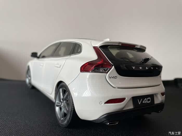 【你好2021】沃尔沃v40原厂车模静态鉴赏-#旅行