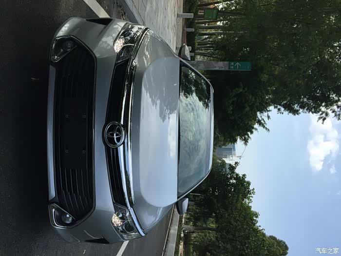 小众银色15款凯美瑞2.0g购车记,满足车友的视觉大餐!