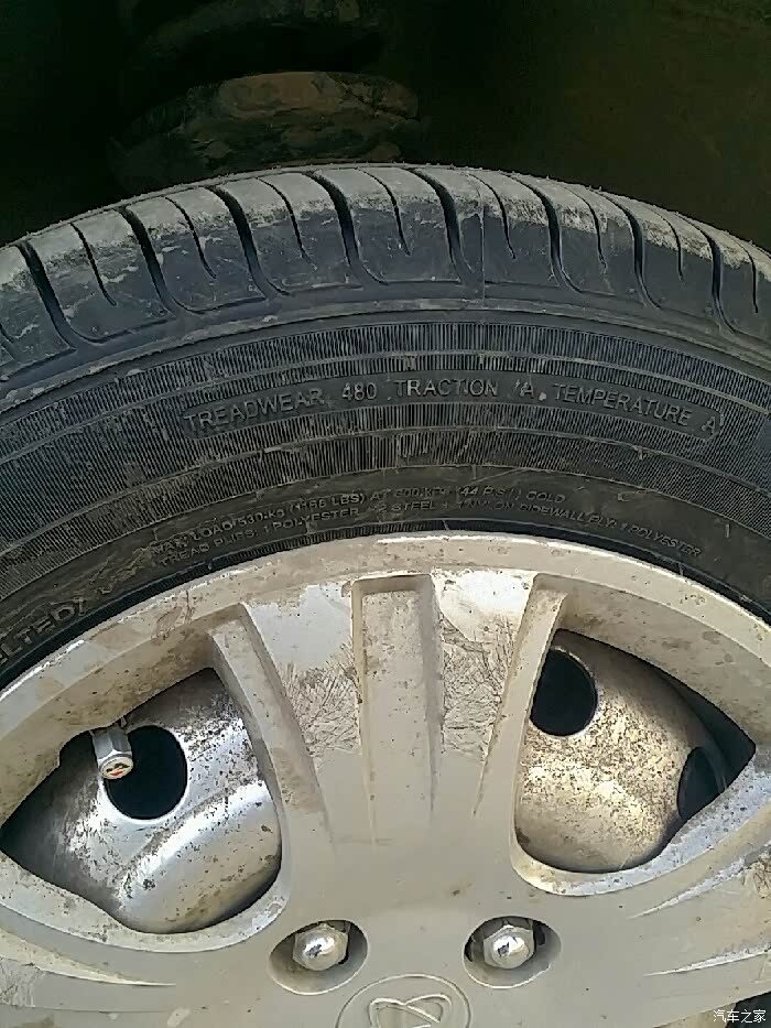 今天换了大脚升级到18565r14轮胎