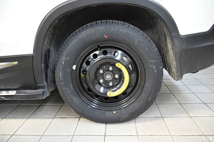 【大连cs75车友俱乐部590】备胎也很帅.