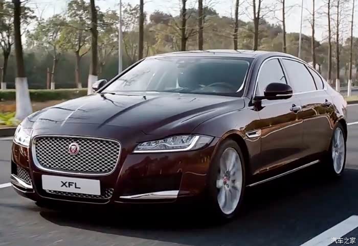 魂蛋红改猪肝红,要不要变更行驶证?