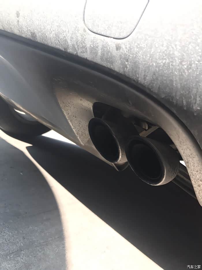 新购jeep指南者不到半月排气管冒大量黑烟