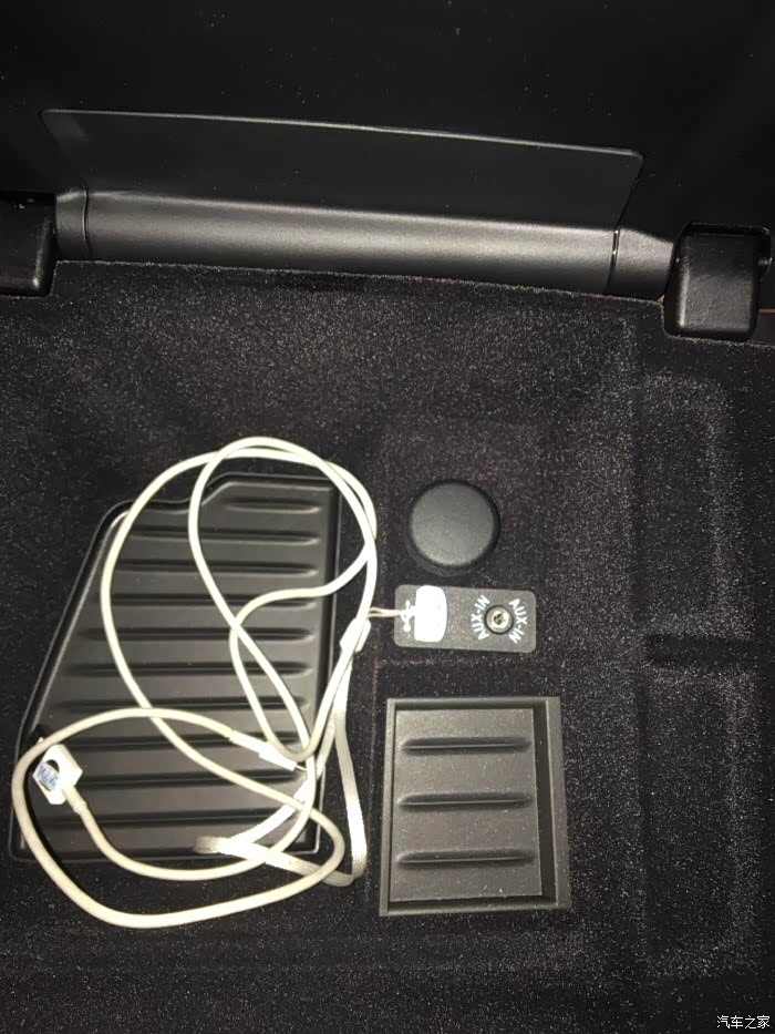 【图】宝马525豪华几个usb插口?_宝马5系论坛_汽车之家论坛
