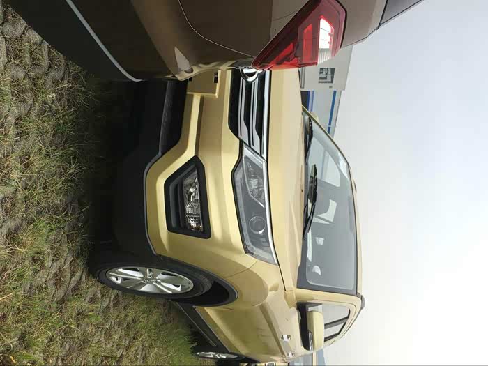 10种颜色的长安cx70