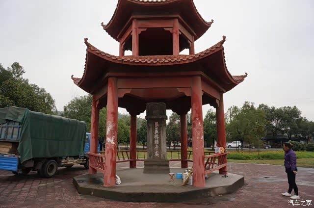 赵云和长坂坡,张飞和张翼德横矛处,周仓和周仓庙