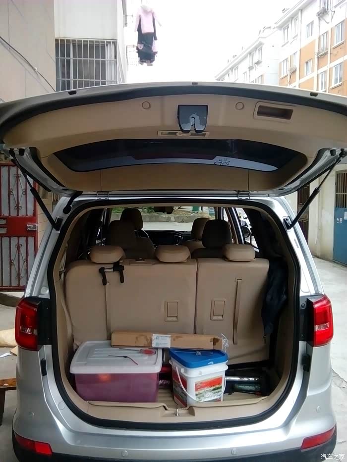 宝骏730加装后备箱灯五门隔音