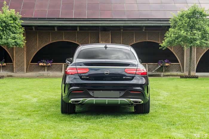 基于奔驰gle打造 德国改装品牌罗夫哈特gr500,更性能.