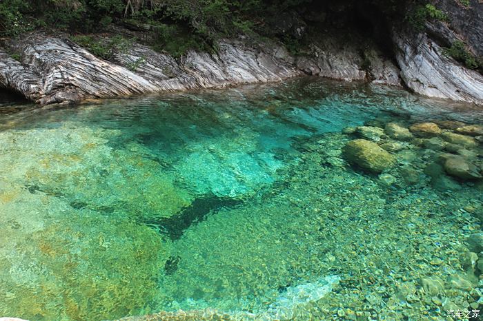 千岛湖湖底图片