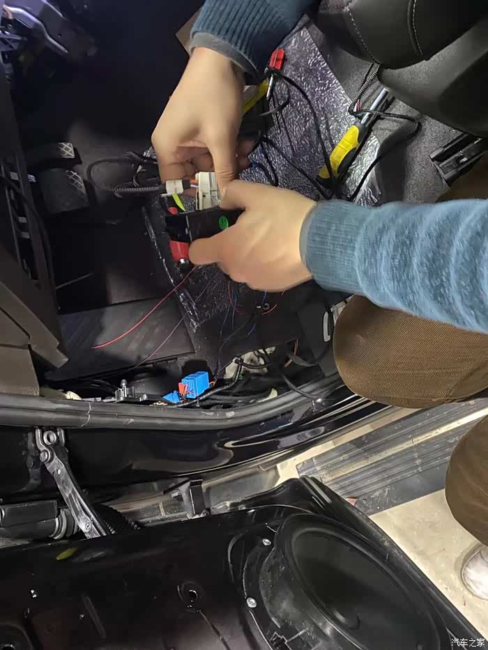 手机启动线束安装