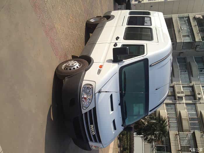 依维柯宝迪a37安装车载电台