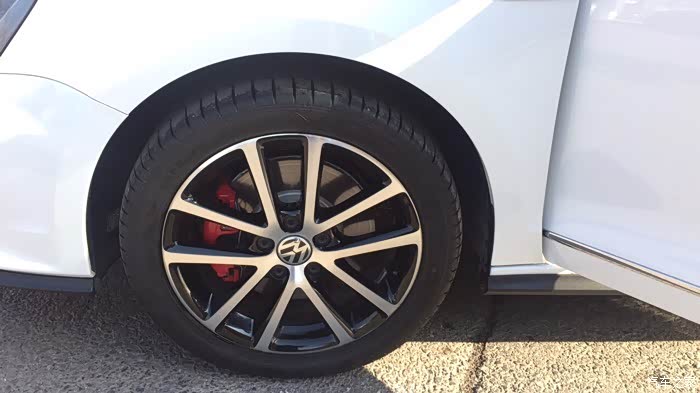 16款新速腾gli原车轮毂出售